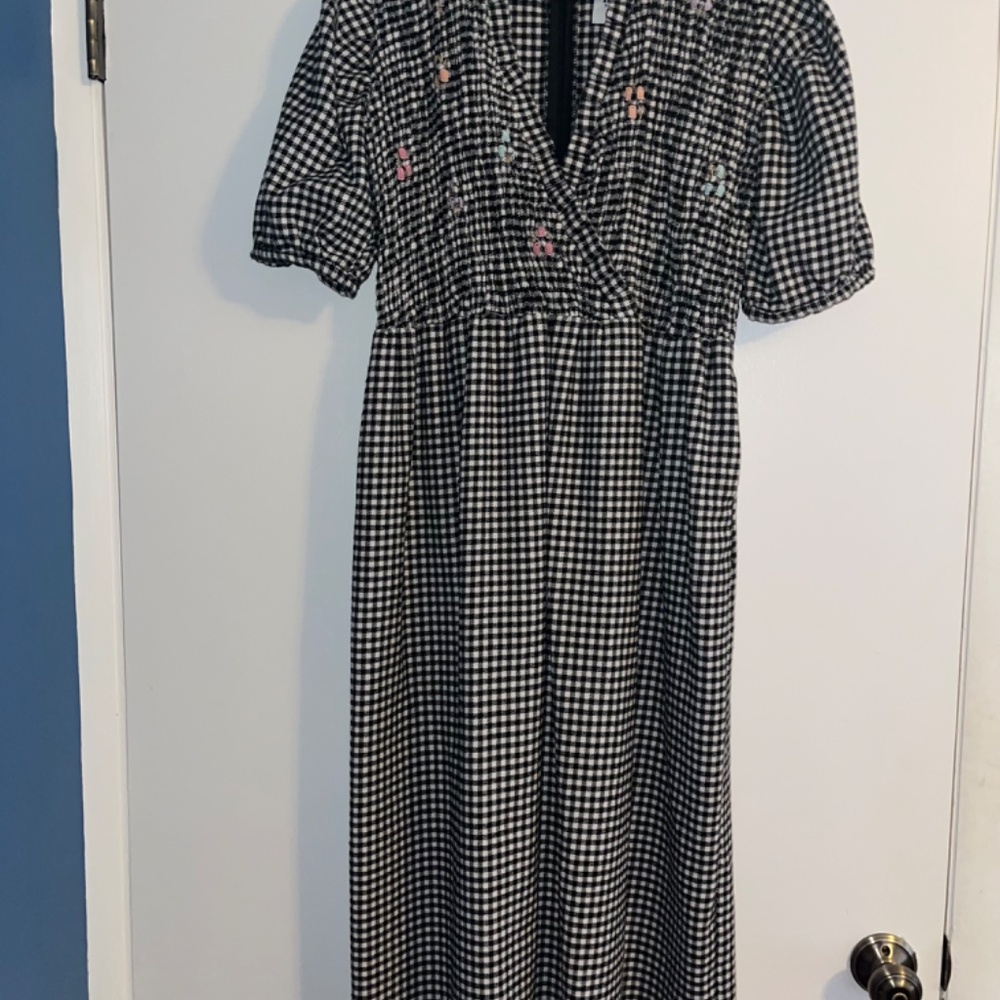 TACH Adelfa Smocked Dress, size M - Picture 7 of 8